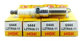 VELA DE IGNIÇÃO NGK - LZTR4A-11