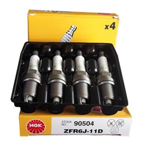 VELA DE IGNIÇÃO NGK - ZFR6J-11
