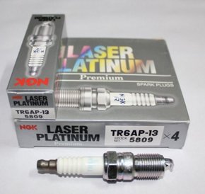 VELA DE IGNIÇÃO PLATINUM NGK - TR6AP-13